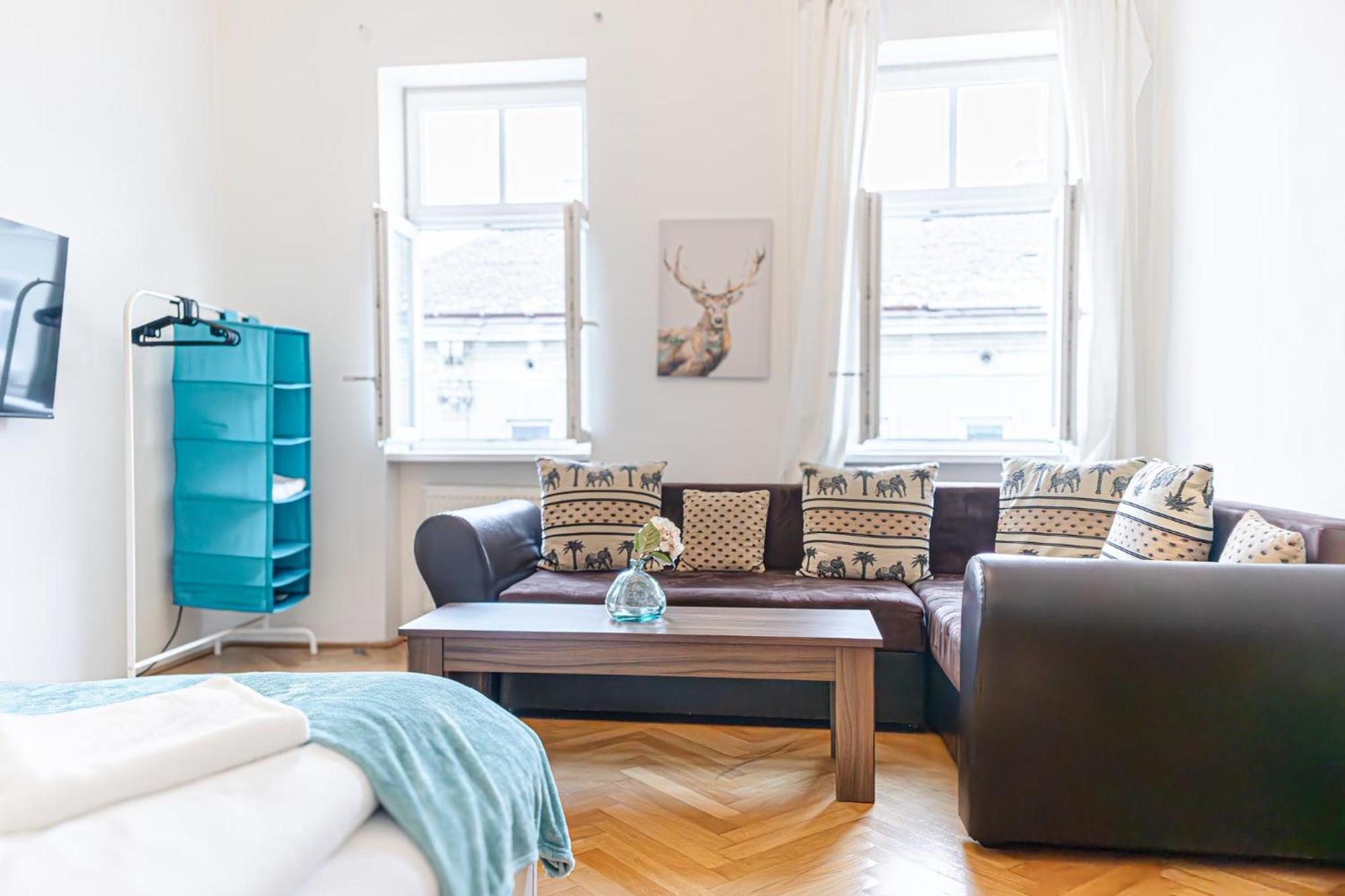 Amazing 2Br City Stay, Wiener Stadthalle Экстерьер фото